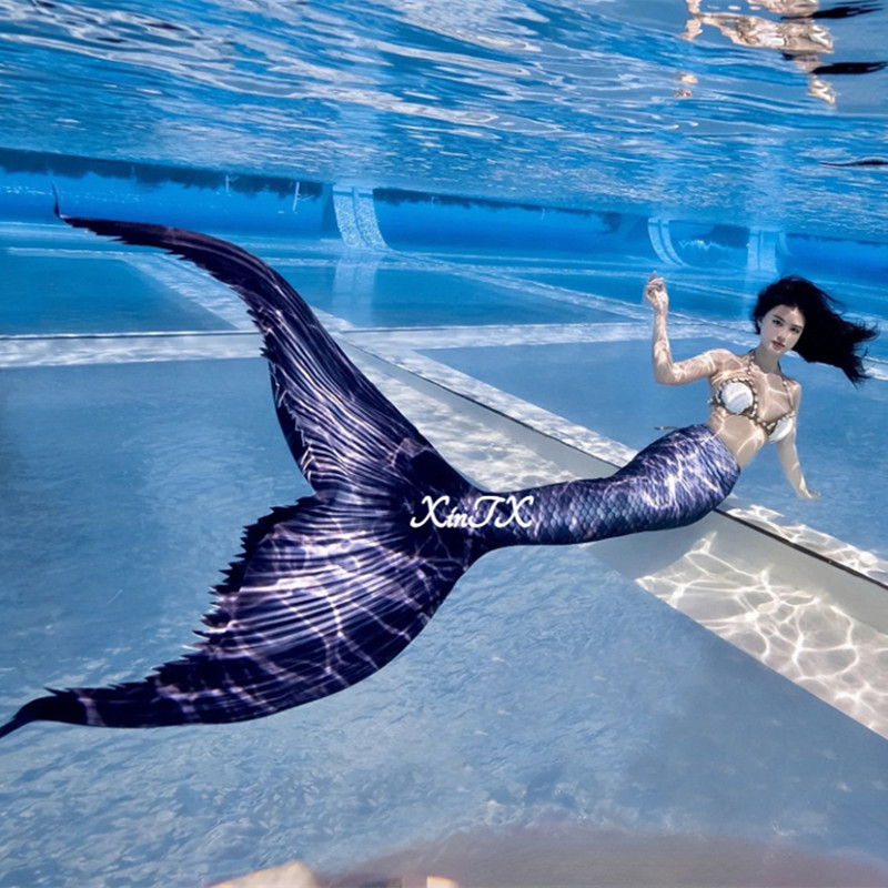 Aquarium & Marine Museum Kota Kinabalu - بدلة سباحة للكبار على شكل ذيل