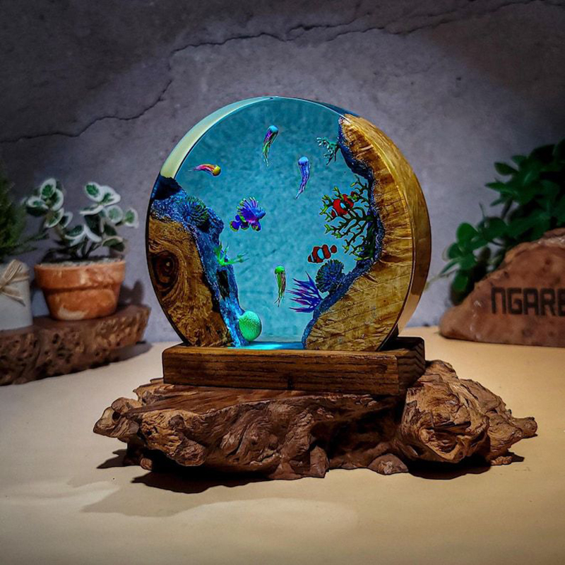 مصباح طاولة من الراتنج بتصميم  - مراجعة Aquarium & Marine Museum Kota Kinabalu وسعره